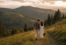 Au plecat în luna de miere în Apuseni și nu s-au mai întors. Astăzi construiesc brandul Sweet Mountain
